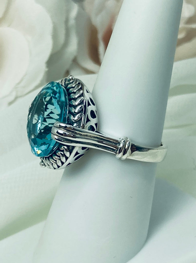 Nimbus Aquamarine Ring, 13carat round gem, Modern vintage ring, Silver Embrace Jewelry D239 