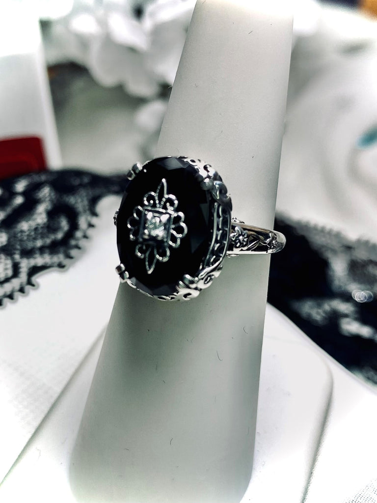 Black Onyx Ring, Choice of white CZ, Lab Moissanite, or genuine diamond inset gem, sterling silver filigree, Silver Embrace Jewelry D70e