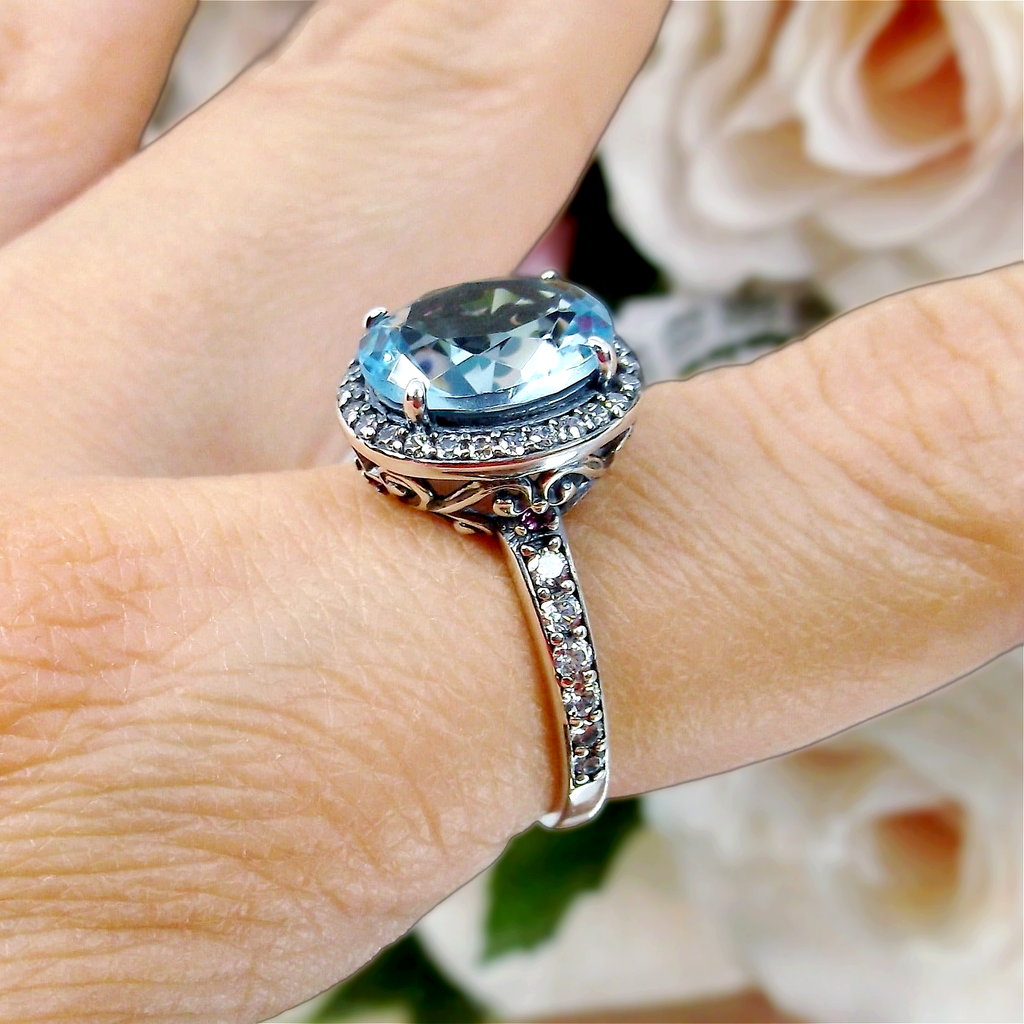 Sky Blue Aquamarine Ring, Sterling Silver Filigree, Halo Design, Silver Embrace Jewelry, Art Deco Jewelry, D228