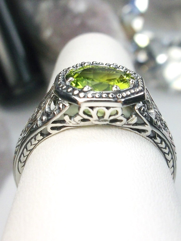 Natural Peridot Ring, Green Natural peridot, Victorian Filigree, Sterling silver or White Gold, Round gem, Silver Embrace Jewelry, New Vic, D11