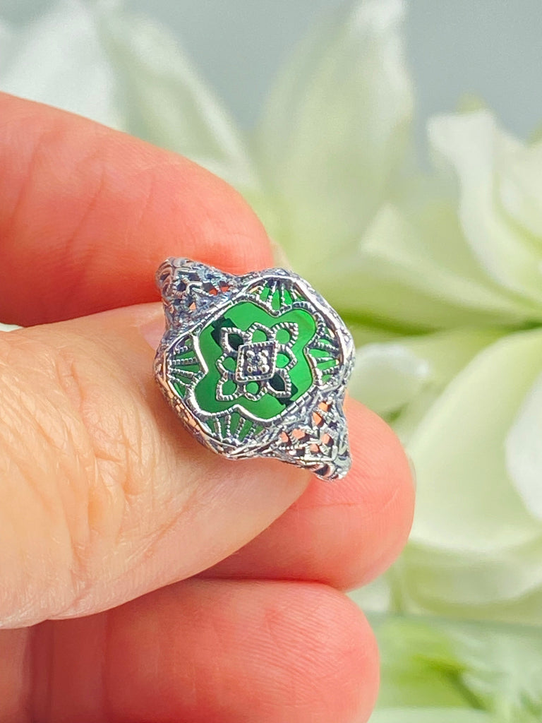 Emerald Green Camphor Glass Ring with Lab Moissanite inset, Sterling Silver Filigree Jewelry, Silver Embrace Jewelry D204