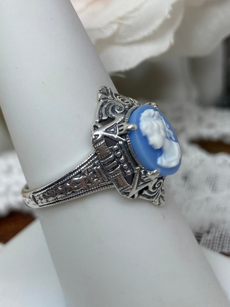 Blue & White Lady Cameo Ring, Vintage Jewelry, Silver Embrace Jewelry, Art Deco Jewelry with Egyptian style, Cleopatra Ring, D209