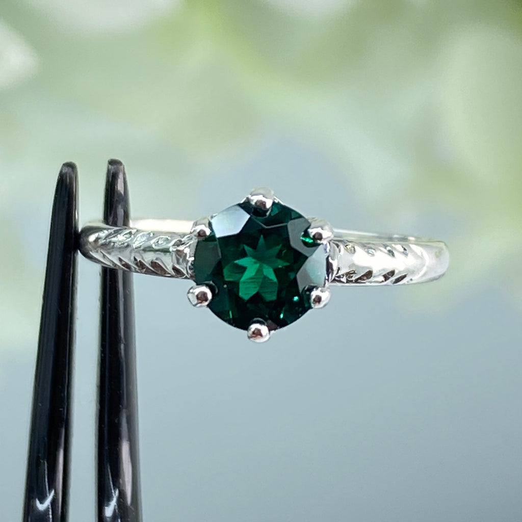 Natural Emerald Ring, Green Wedding Ring, Victorian style, Solitaire ring, Vintage Wedding Ring, D22, Silver Embrace Jewelry