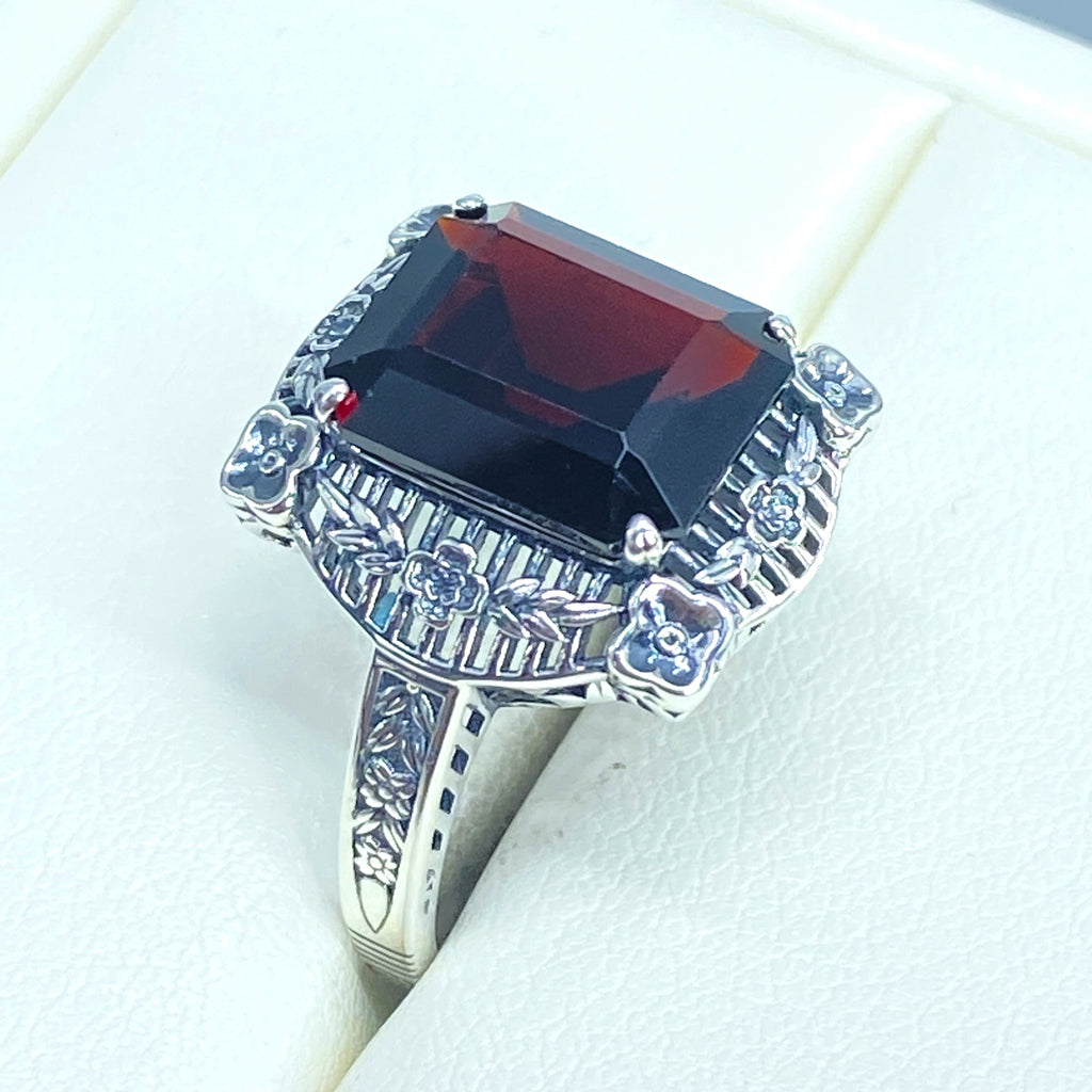 Natural Red Garnet Ring, Picture Frame Filigree, Vintage Jewelry, Sterling Silver, Silver Embrace Jewelry D227