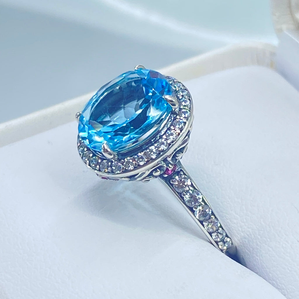 Natural Blue Topaz Ring with white CZ gems surrounding the central blue gemstone, Sky Blue Natural Topaz Ring, Sterling Silver Filigree, Halo Design, Silver Embrace Jewelry, Art Deco Jewelry, D228