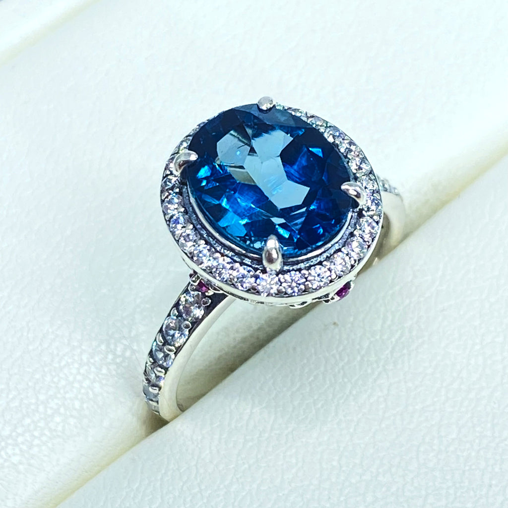 Natural London Blue Topaz Ring with white CZ gems surrounding the central blue gemstone, London Blue Natural Topaz Ring, Sterling Silver Filigree, Halo Design, Silver Embrace Jewelry, Art Deco Jewelry, D228