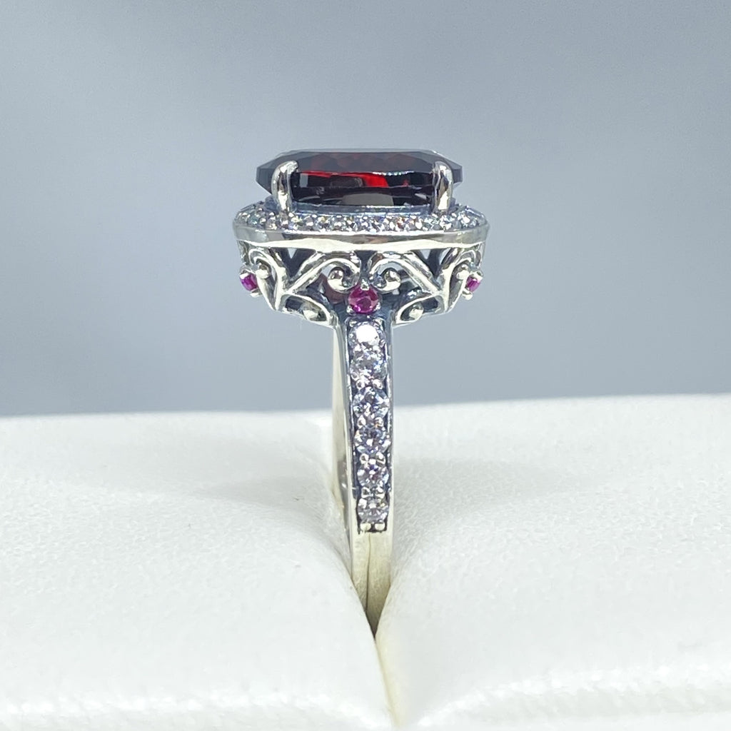 Natural Garnet Ring, Sterling Silver Filigree, Halo Design, Silver Embrace Jewelry, Art Deco Jewelry, D228
