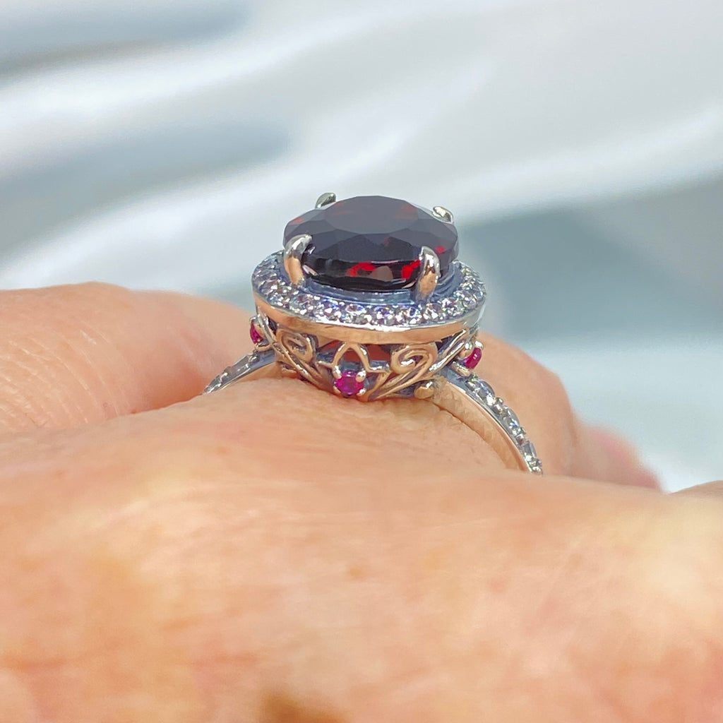 Natural Garnet Ring, Sterling Silver Filigree, Halo Design, Silver Embrace Jewelry, Art Deco Jewelry, D228