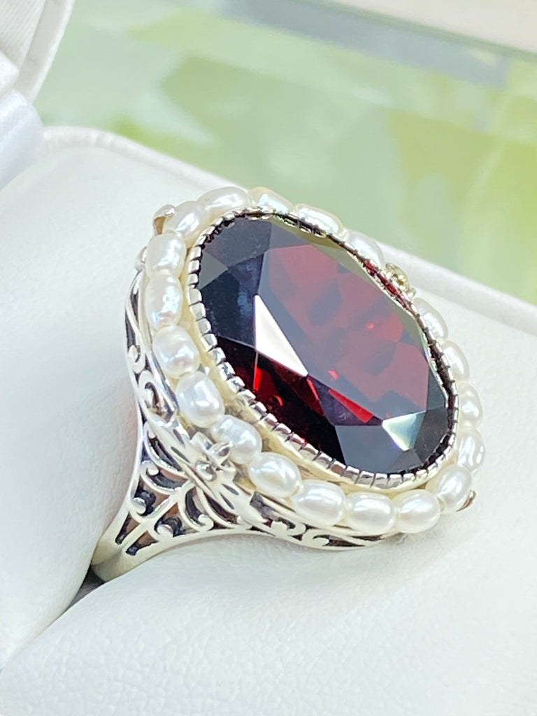 Garnet Ring, Pearl Ring, Vintage Jewelry, Silver Embrace Jewelry, D3, Seed Pearl Ring