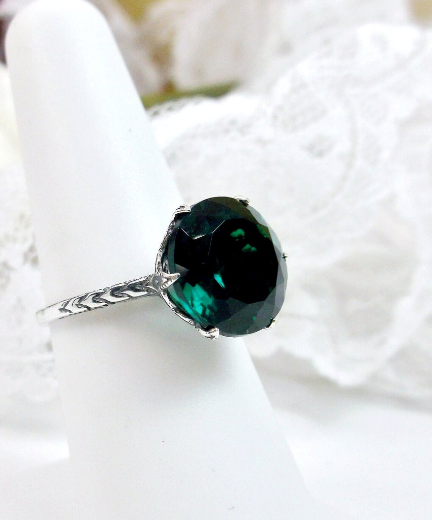 Green Natural Emerald Ring, Natural gemstone, classic solitaire Victorian style Ring- Sterling silver filigree, silver embrace Jewelry, D37
