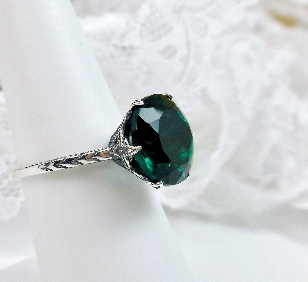 Green Natural Emerald Ring, Natural gemstone, classic solitaire Victorian style Ring- Sterling silver filigree, silver embrace Jewelry, D37
