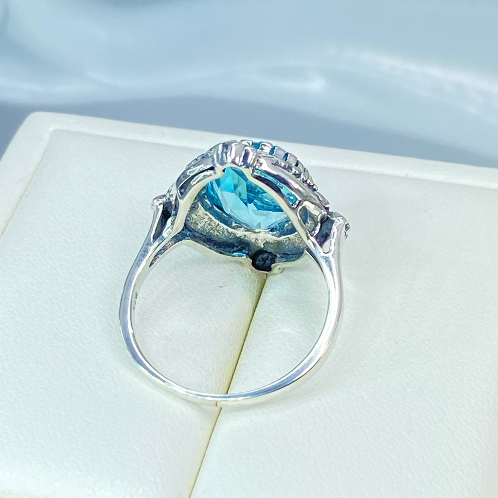 Aquamarine Ring, Oval gem, Wreath Sterling silver Filigree, Victorian Vintage Jewelry, Silver Embrace Jewelry, D74