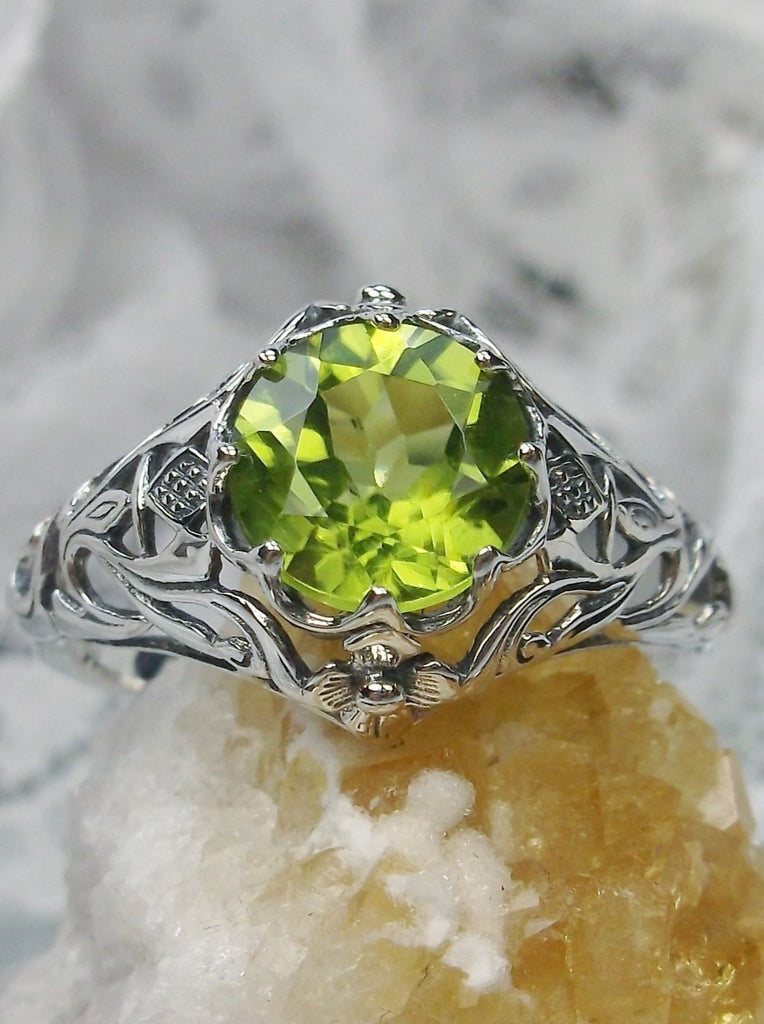 Peridot Ring, Sterling silver floral filigree, Daisy design #D66