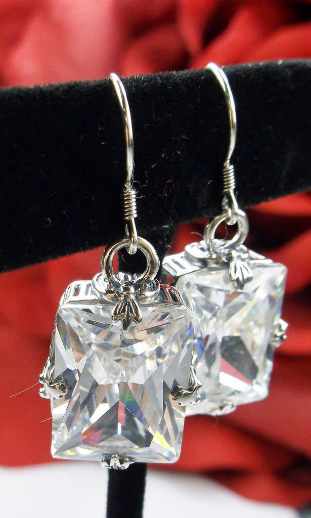 White CZ Earrings, GL Earrings, art deco style, sterling silver filigree, vintage Jewelry, Silver Embrace Jewelry E15