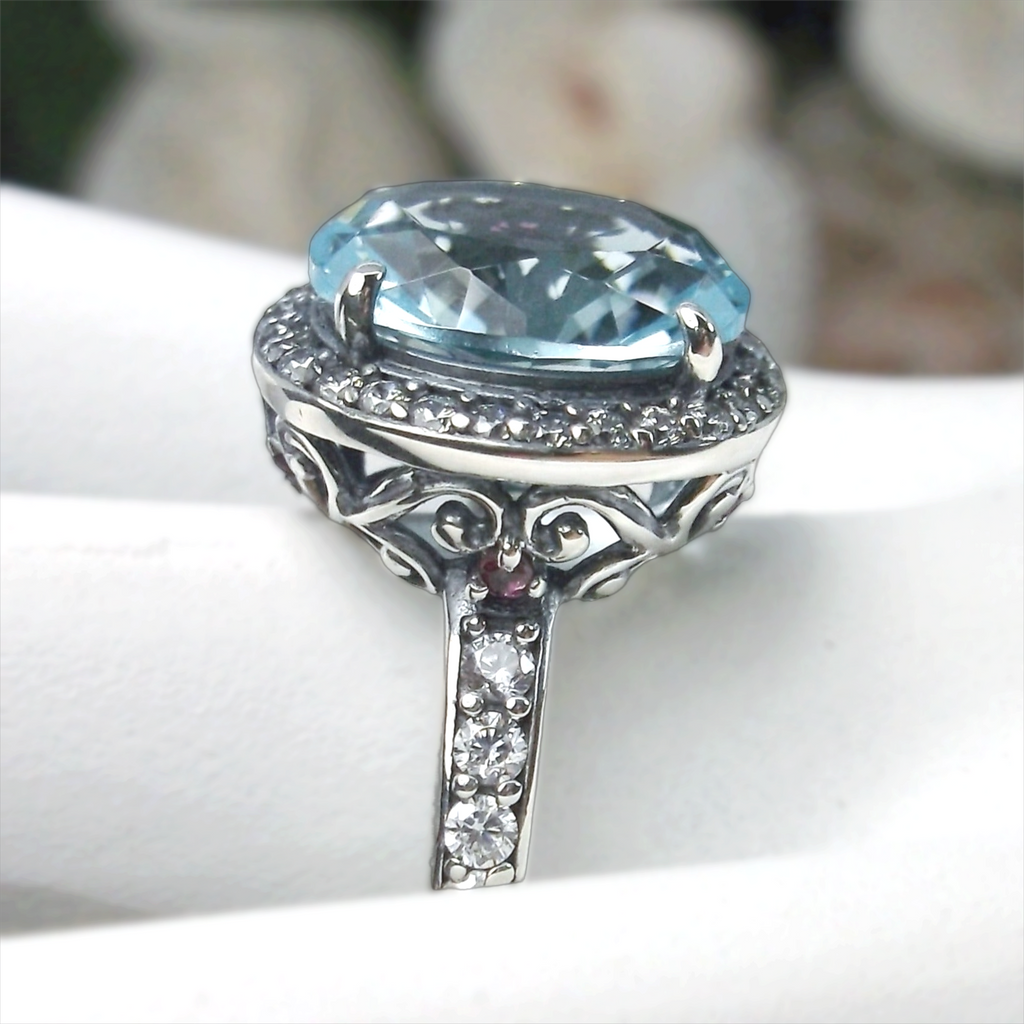 Sky Blue Aquamarine Ring, Sterling Silver Filigree, Halo Design, Silver Embrace Jewelry, Art Deco Jewelry, D228