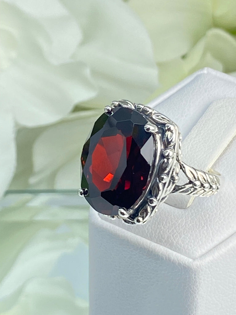 Red Garnet CZ Ring, 12 ct Oval Garnet Cubic Zirconia, Leaf Accent Vintage Jewelry, Sterling Silver Jewelry, Silver Embrace Jewelry, D120 Leaf Accent Ring