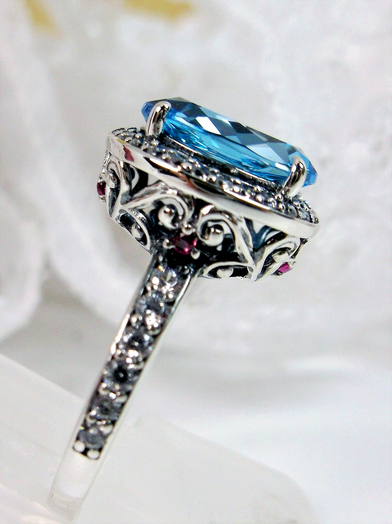 Natural Blue Topaz Ring with white CZ gems surrounding the central blue gemstone, Sky Blue Natural Topaz Ring, Sterling Silver Filigree, Halo Design, Silver Embrace Jewelry, Art Deco Jewelry, D228