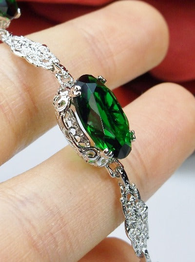 Green Emerald Oval Bracelet, Edwardian design, Vintage Jewelry, Sterling silver filigree, Silver embrace Jewelry, B70