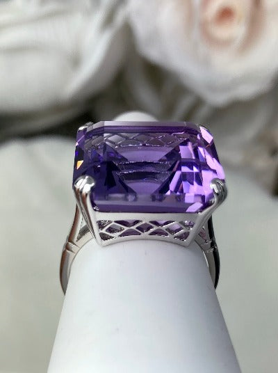 Natural Purple Amethyst Ring, Solid Sterling Silver Filigree, E-Ring, Art Deco Jewelry, Silver Embrace Jewelry
