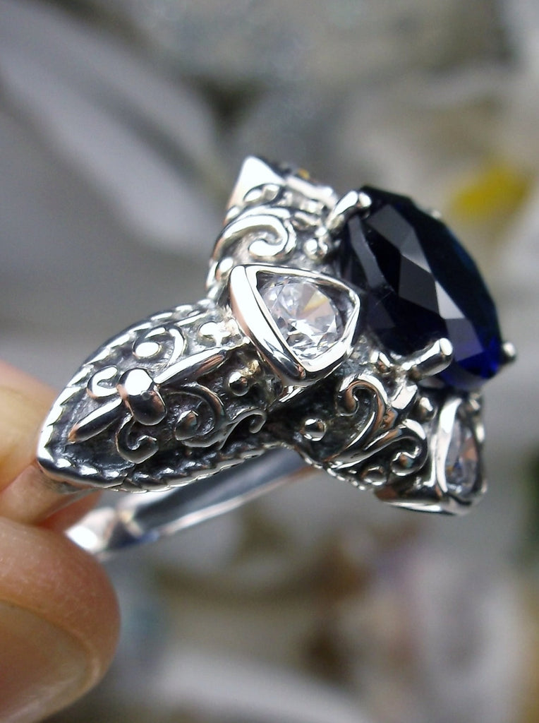 Round 5-Gem Art Deco Ring, blue sapphire center stone with 4 surrounding White CZ Gems, Art deco Filigree, Sterling silver, Silver Embrace Jewelry D138