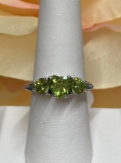 Natural Green Peridot Ring, Three Hearts, Natural Gemstone, Victorian jewelry, Vintage Ring, Silver Embrace Jewelry, D143