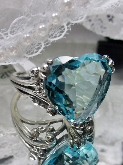 Sky Blue Aquamarine Ring, Heart shaped Gemstone Ring, Heart Ring, Gothic Art Deco Design, heartleaf, Sterling Silver Filigree, Vintage Jewelry, Silver Embrace Jewelry, D213
