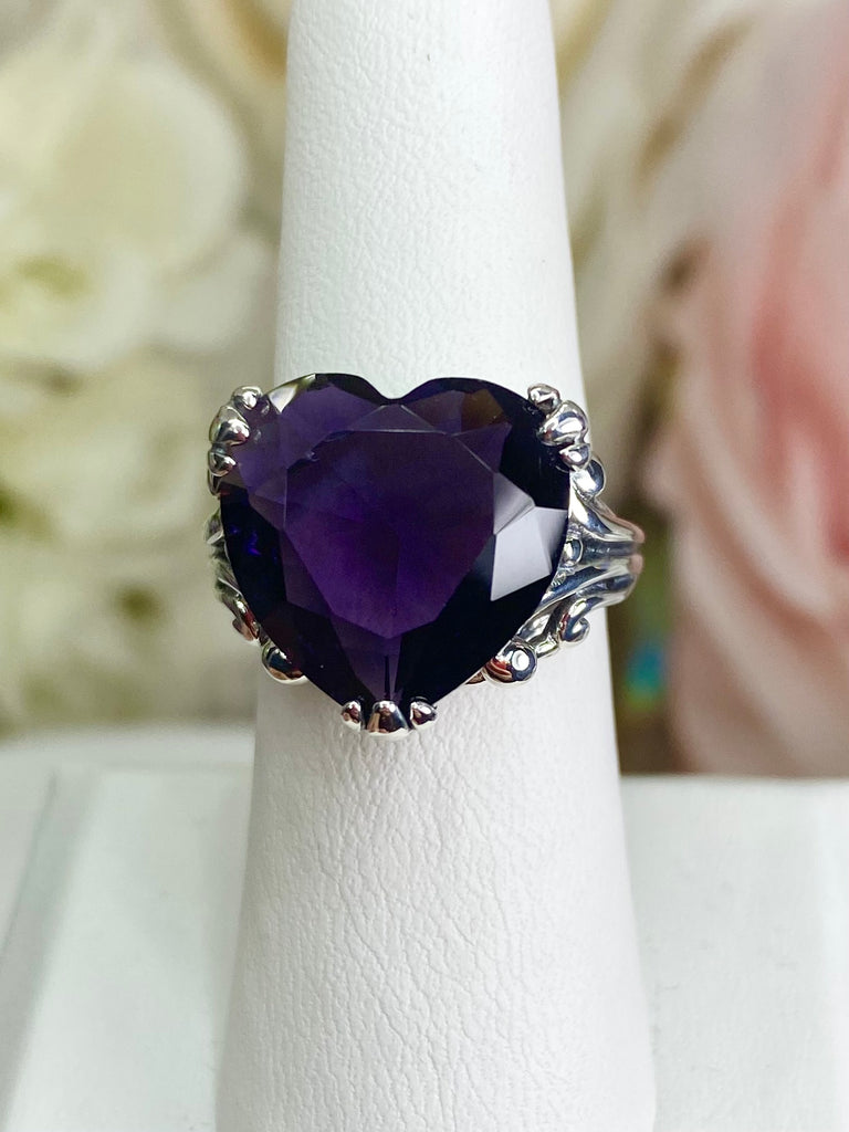 Purple Amethyst Ring, Heart shaped Gemstone Ring, Heart Ring, Gothic Art Deco Design, heartleaf, Sterling Silver Filigree, Vintage Jewelry, Silver Embrace Jewelry, D213
