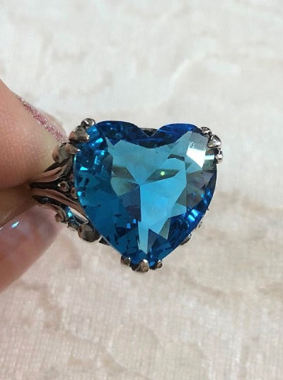 Swiss Blue Topaz Ring, Heart shaped Gemstone Ring, Heart Ring, Gothic Art Deco Design, heartleaf, Sterling Silver Filigree, Vintage Jewelry, Silver Embrace Jewelry, D213