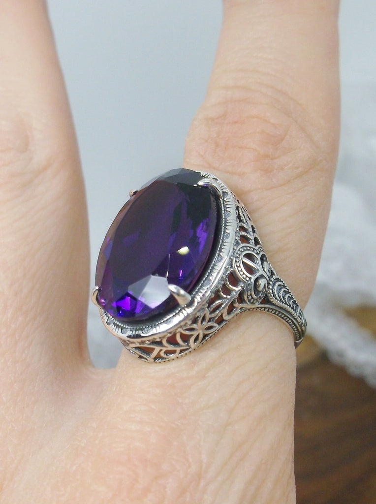 Natural Purple Amethyst Ring, Persian Art Deco Ring, Vintage Jewelry, Sterling Silver, Silver Embrace Jewelry D230