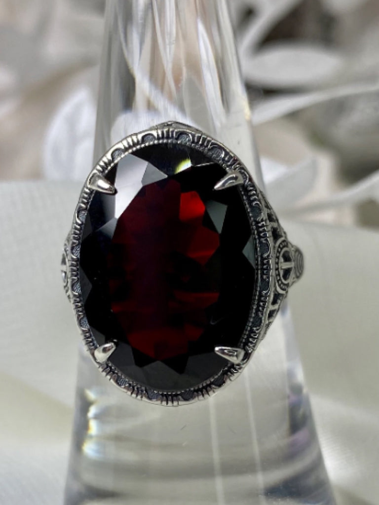 Natural Red Garnet Ring, Persian Art Deco Ring, Vintage Jewelry, Sterling Silver, Silver Embrace Jewelry D230