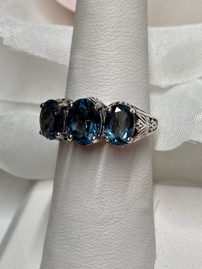 Natural London blue topaz Trinity 3 stone Ring, Sterling silver filigree, antique jewelry, silver embrace Jewelry, D41