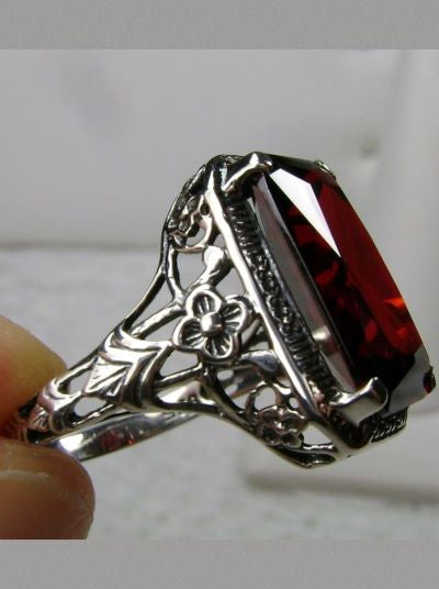 atjewels Round Red Garnet In Sterling Silver Three Stone Ring Size US –  atjewels.in