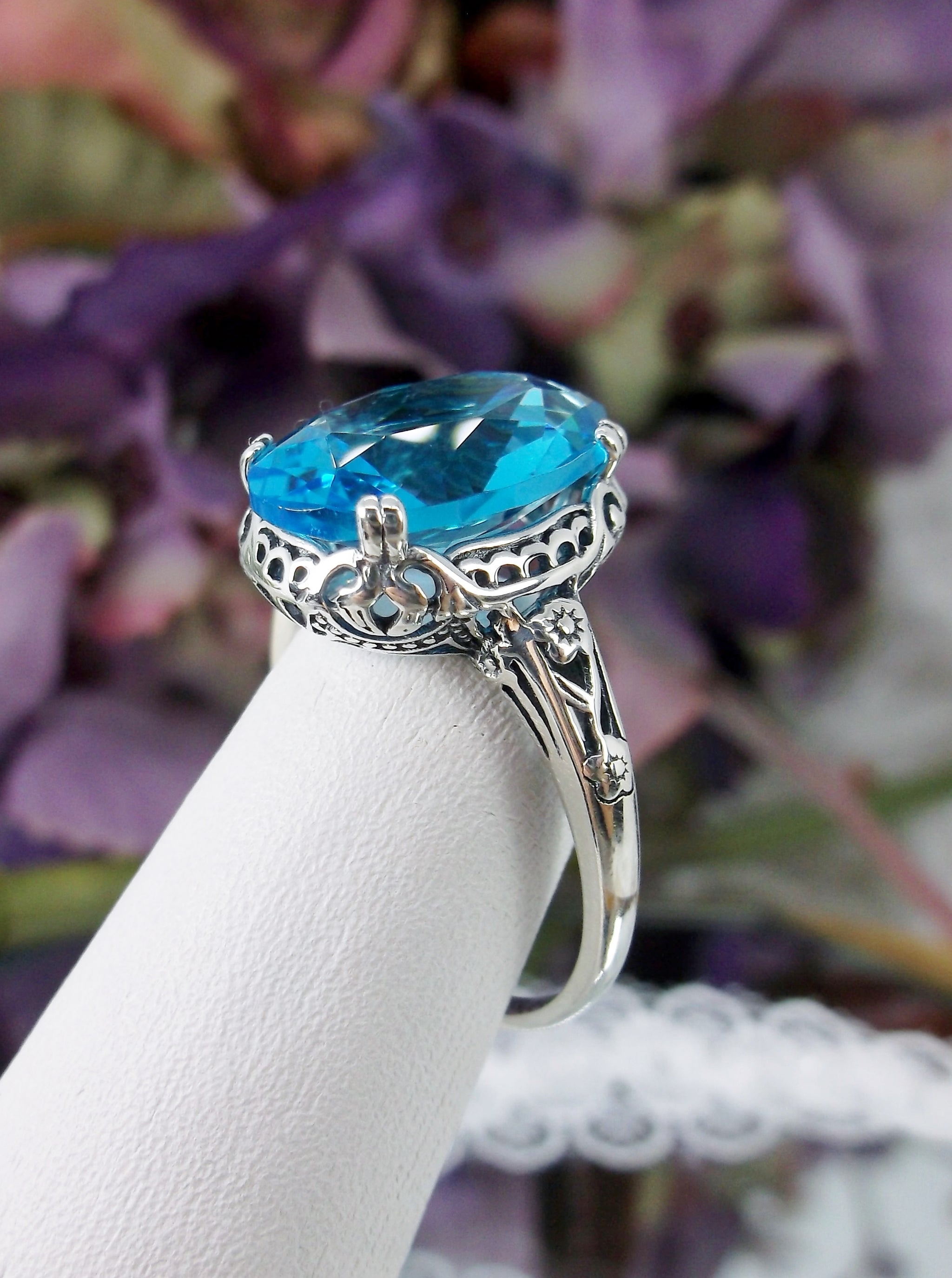 Vintage And Unique Design Natural Blue Topaz Ring 925 Sterling Silver Designer Swiss Blue Topaz Ring ring for your queen gift deals for her Ring