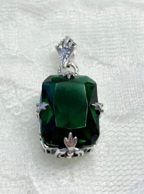 Green Emerald Pendant Necklace, GL Pendant, Art Deco Vintage Jewelry design, Rectangle Gemstone, Vintage Jewelry, Silver Filigree, Silver Embrace Jewelry, P15