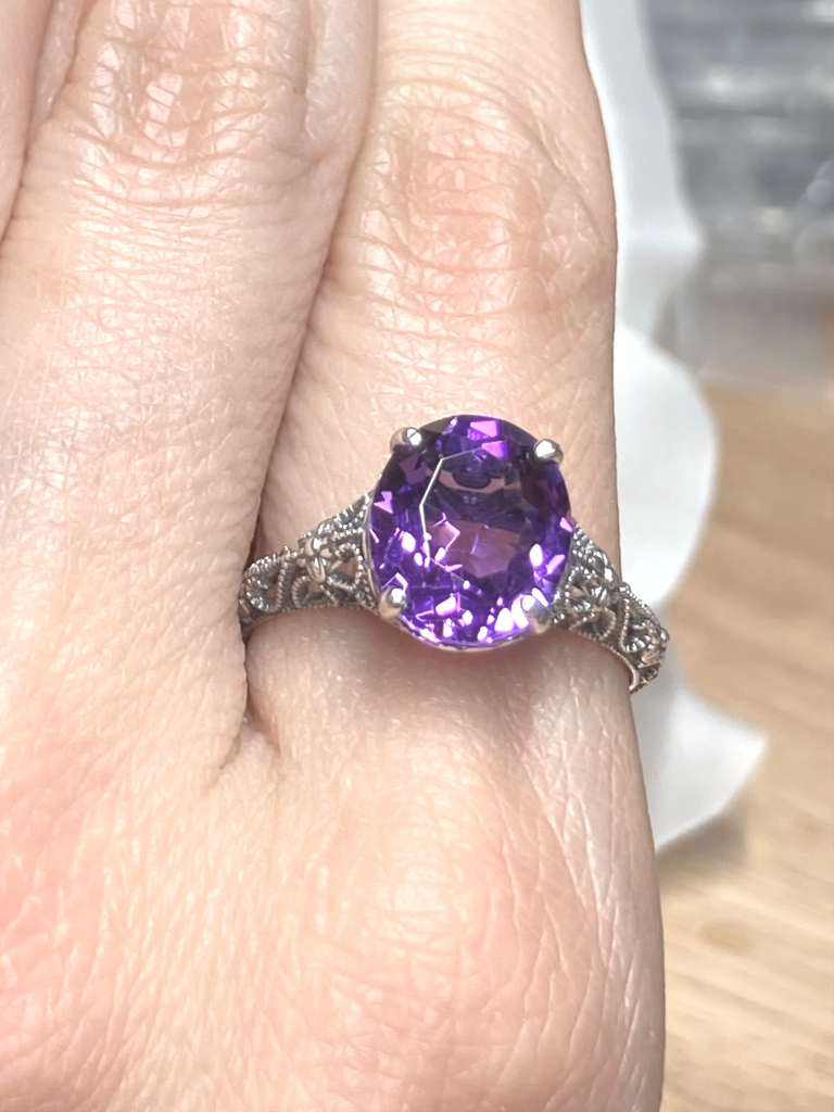 Natural Purple Amethyst Ring, Medieval Floral Sterling silver Filigree, Oval Gem, Vintage Sterling silver jewelry, D173 Silver Embrace Jewelry