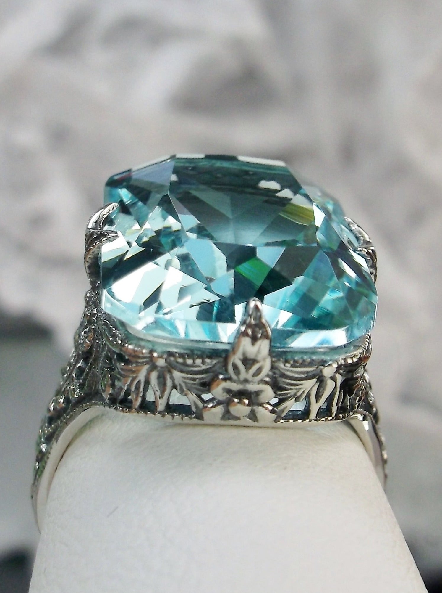 Aquamarine Ring, Vintage Jewelry #D202 – Silver Embrace
