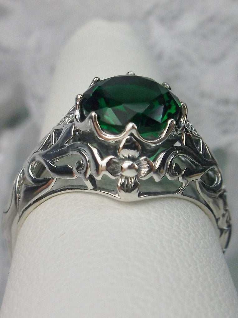 Emerald green ring, sterling silver floral filigree, daisy design #D66